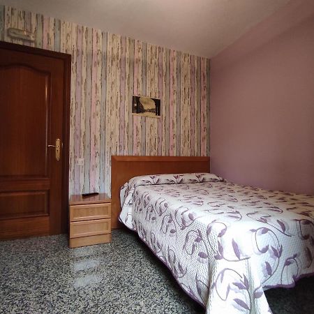 Hostal Plaza Ciudad Rodrigo Bagian luar foto