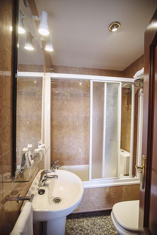 Hostal Plaza Ciudad Rodrigo Ruang foto